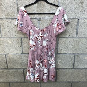ASTR THE LABEL floral mini dress